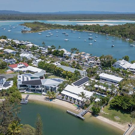 Caribbean Noosa Aparthotel Exterior photo