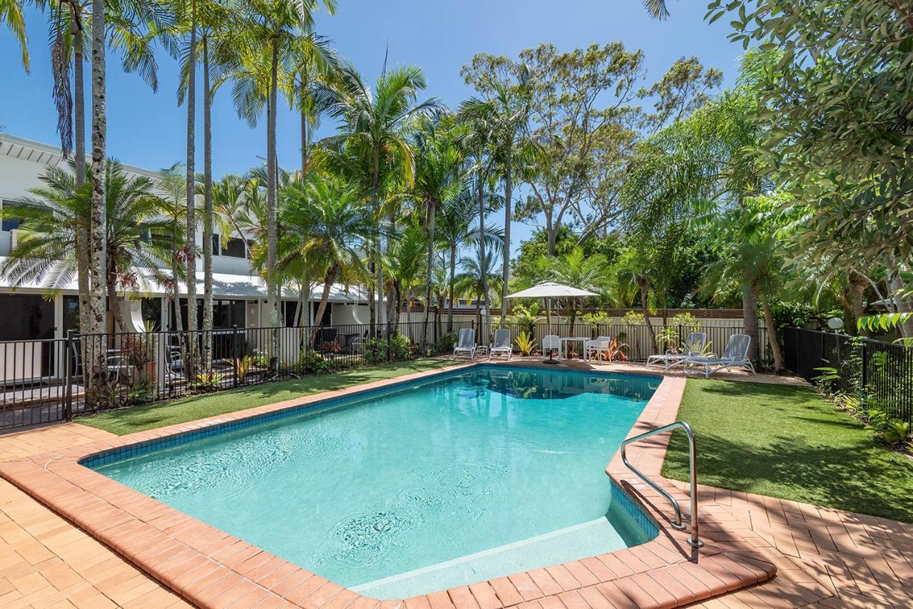 Caribbean Noosa Aparthotel Exterior photo