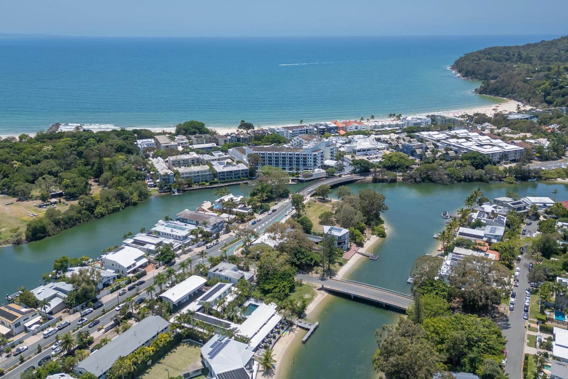 Caribbean Noosa Aparthotel Exterior photo